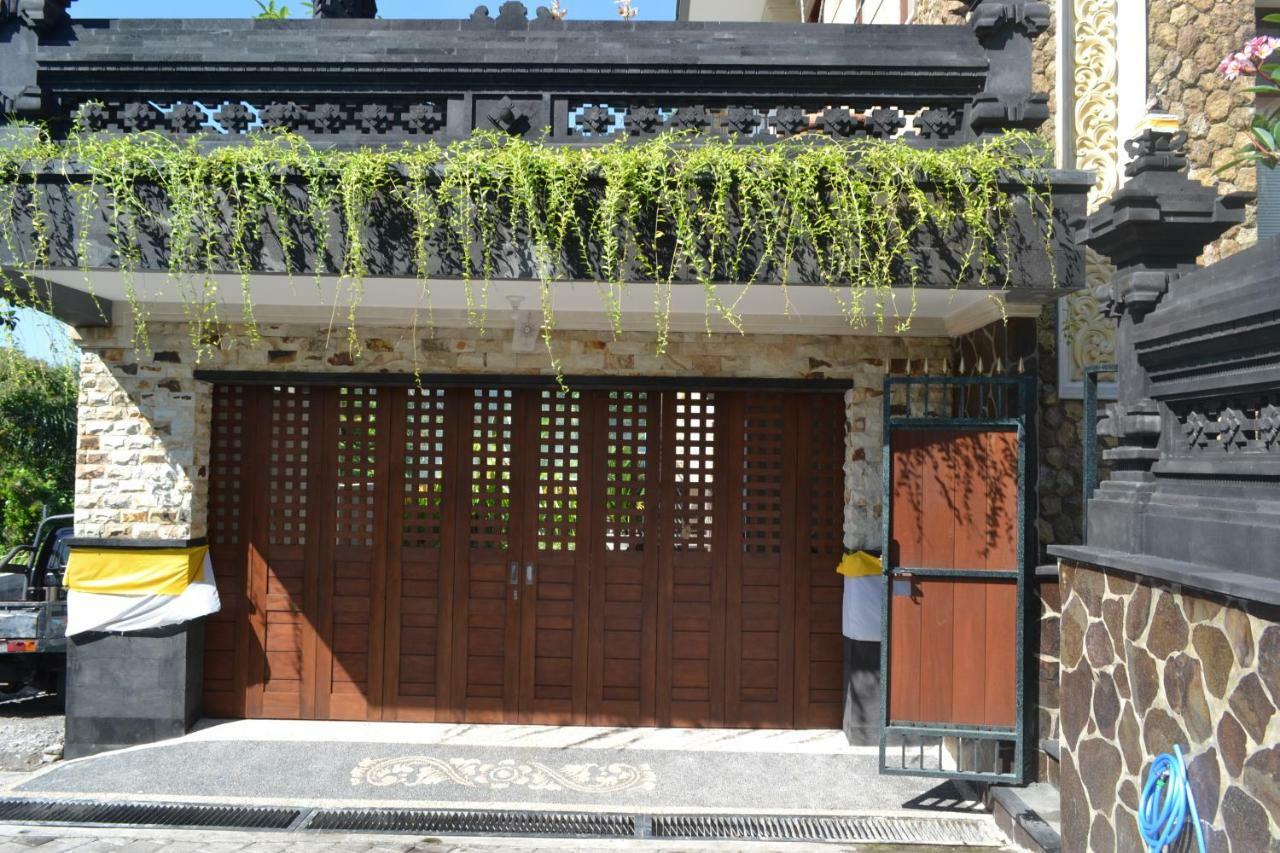 Villa Shanti Bali Sempidi Exterior photo
